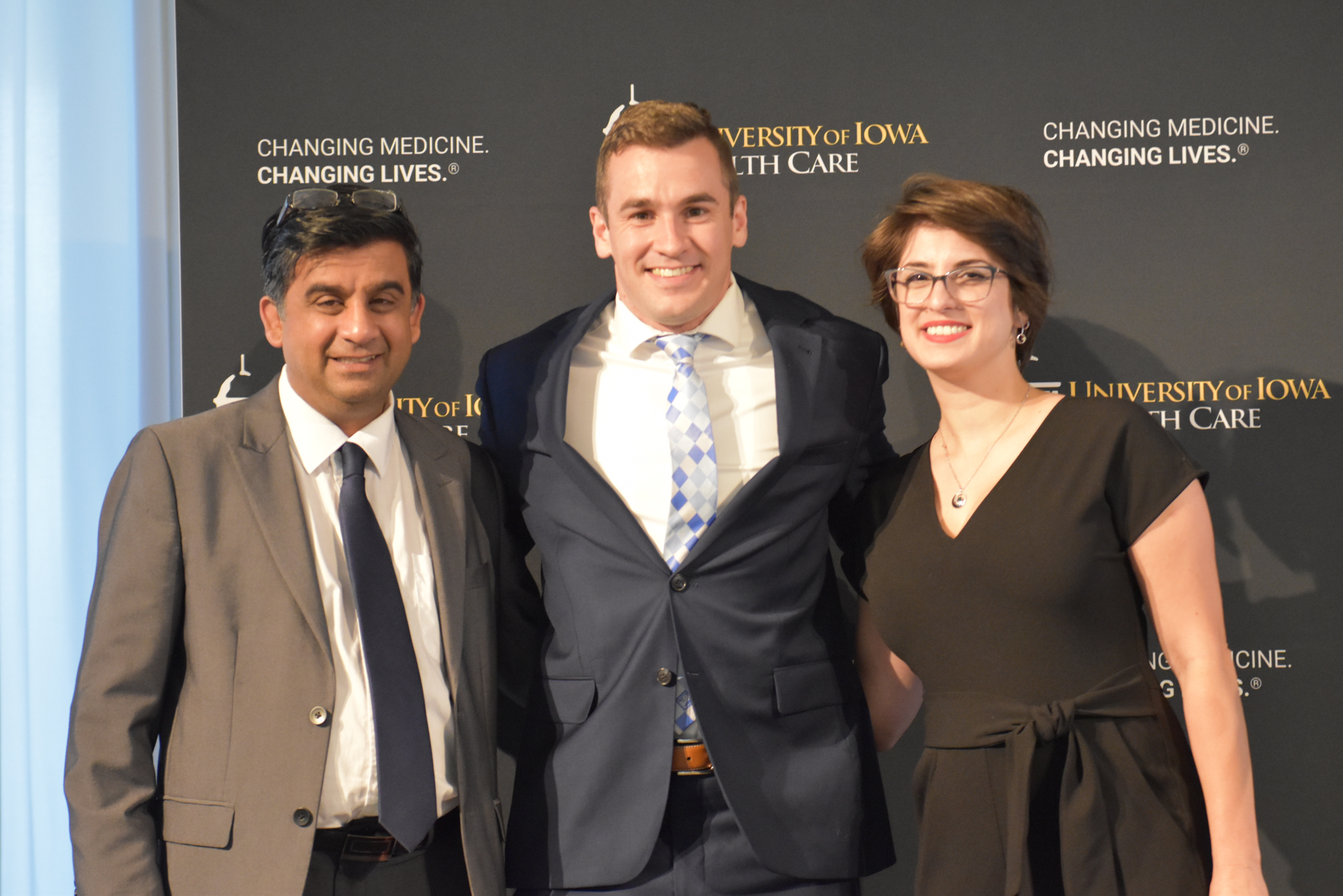 2024_Residency Graduation_Pick-108 – Making the Rounds